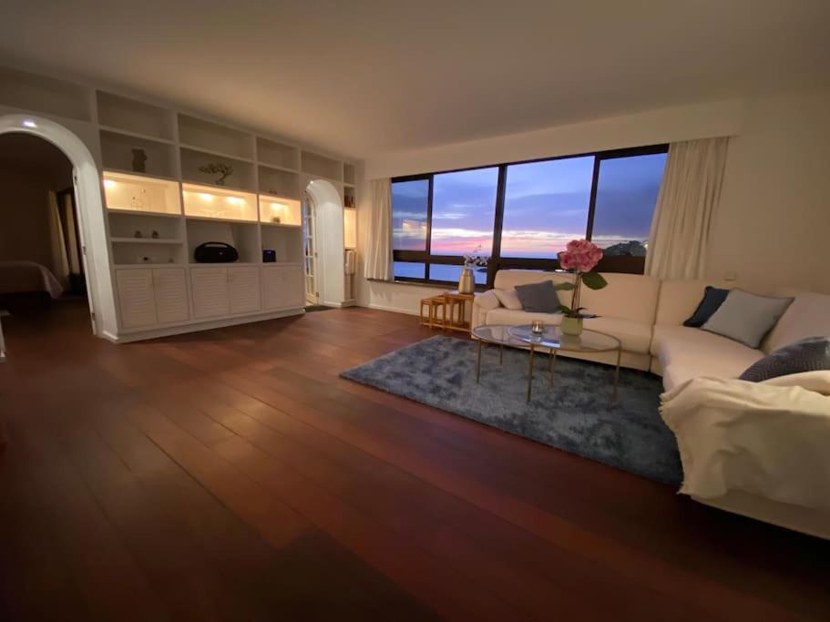 100 M2 Penthouse On The Beach. Patalavaca Luaran gambar